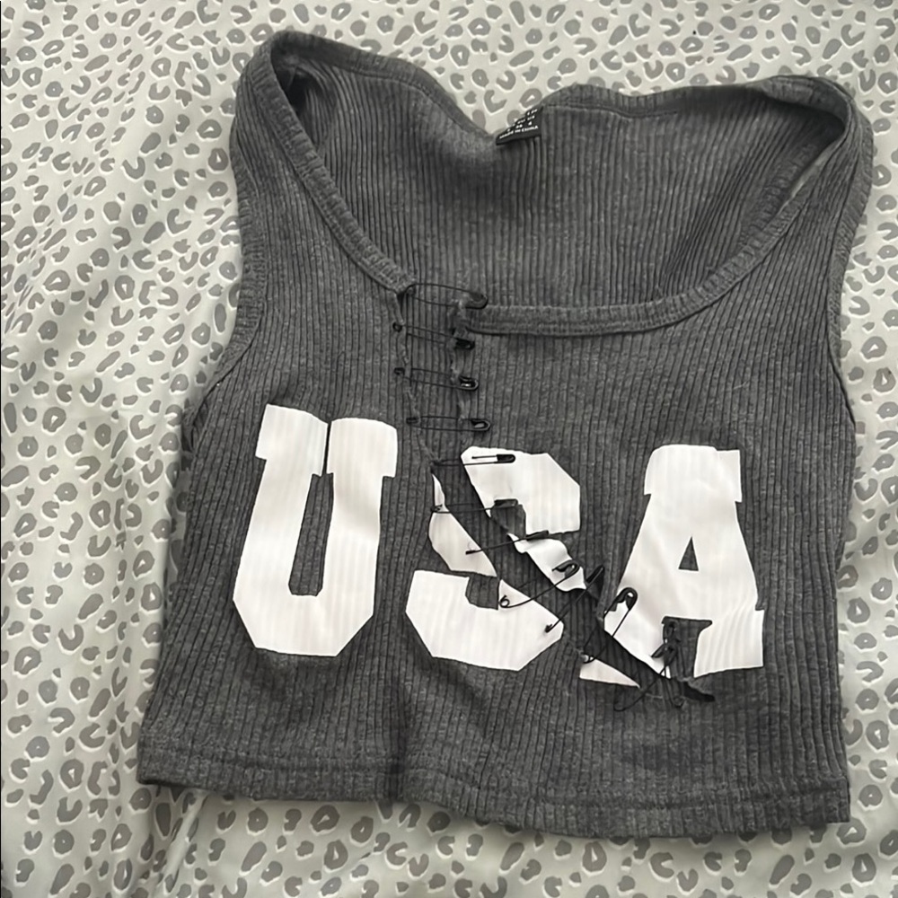 SHEIN Charcoal Ribbed USA Crop Top